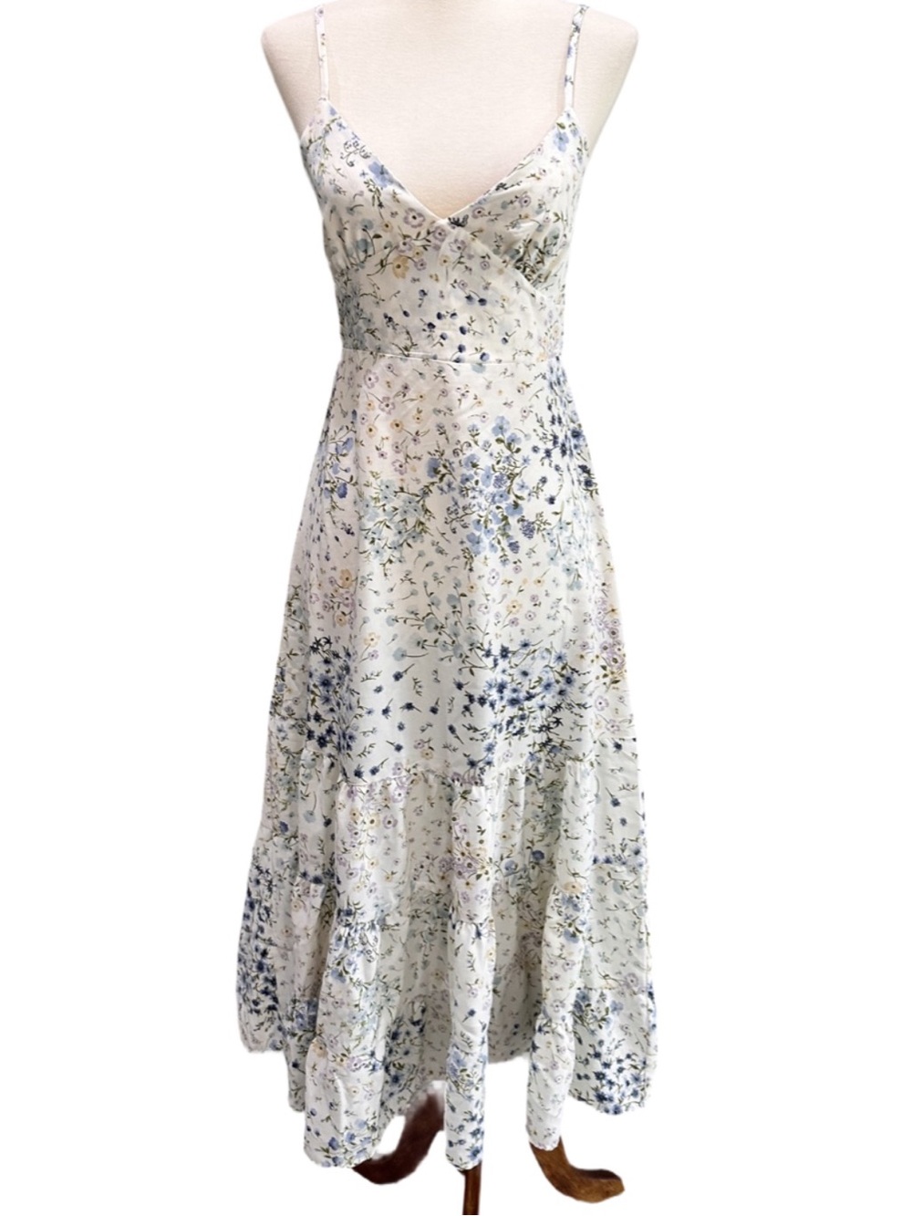 Altar’d State Summer Sundress Floral Slip Midi Dress in Cream and Blue Small